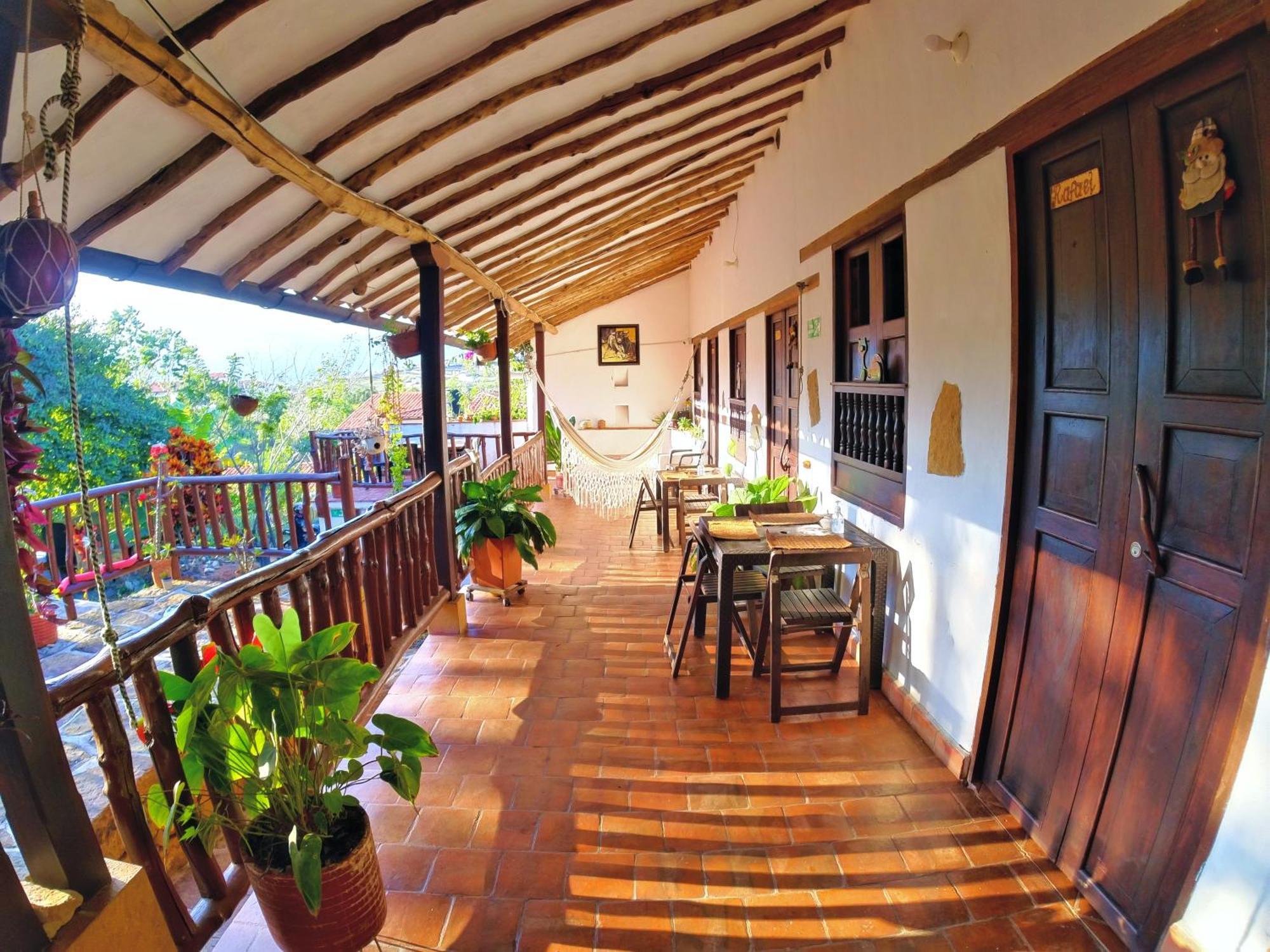 Santa Monica Barichara Hotel Exterior photo